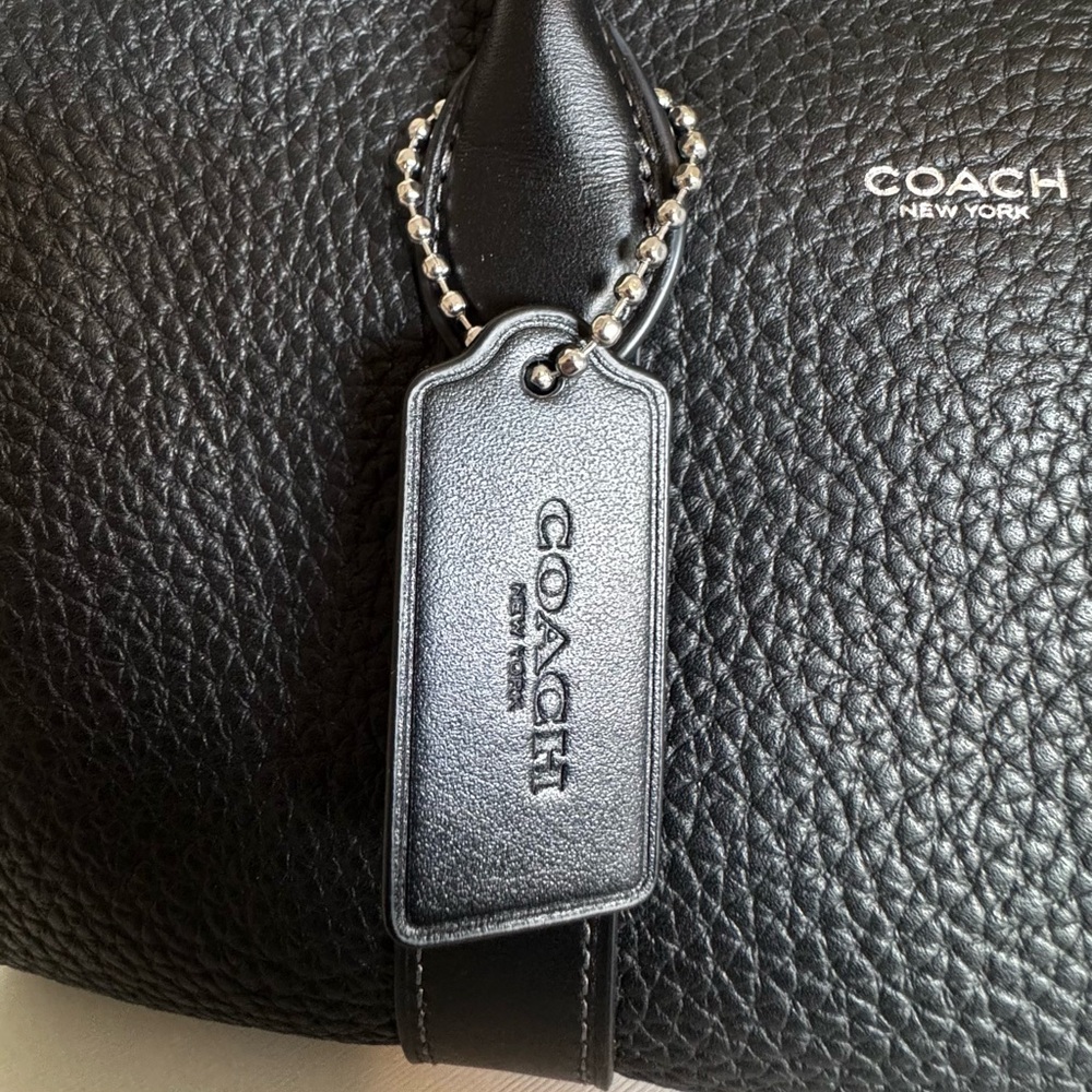 Coach Compass 25 - Picture 2 of 9